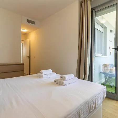 Allo Bonald Piscina - Parking 3 Apartment *